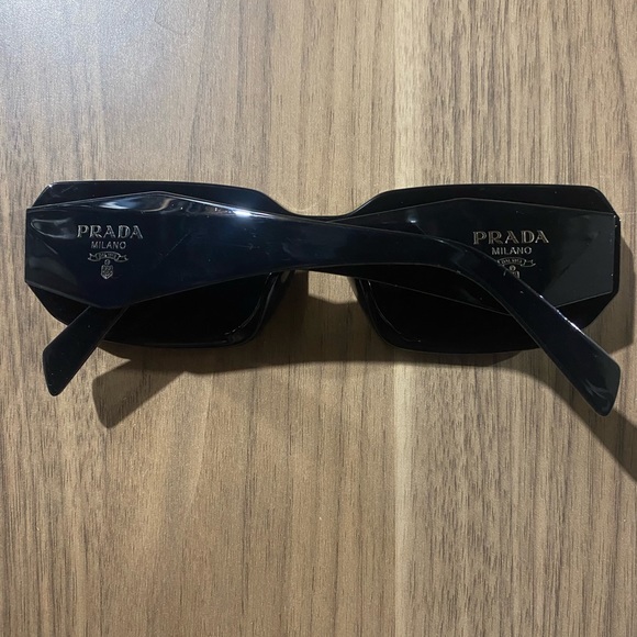 Prada Sunglasses SPR17W - Picture 3 of 5